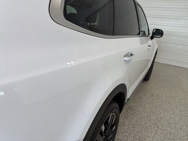 Used 2023 Kia Telluride SX image 35