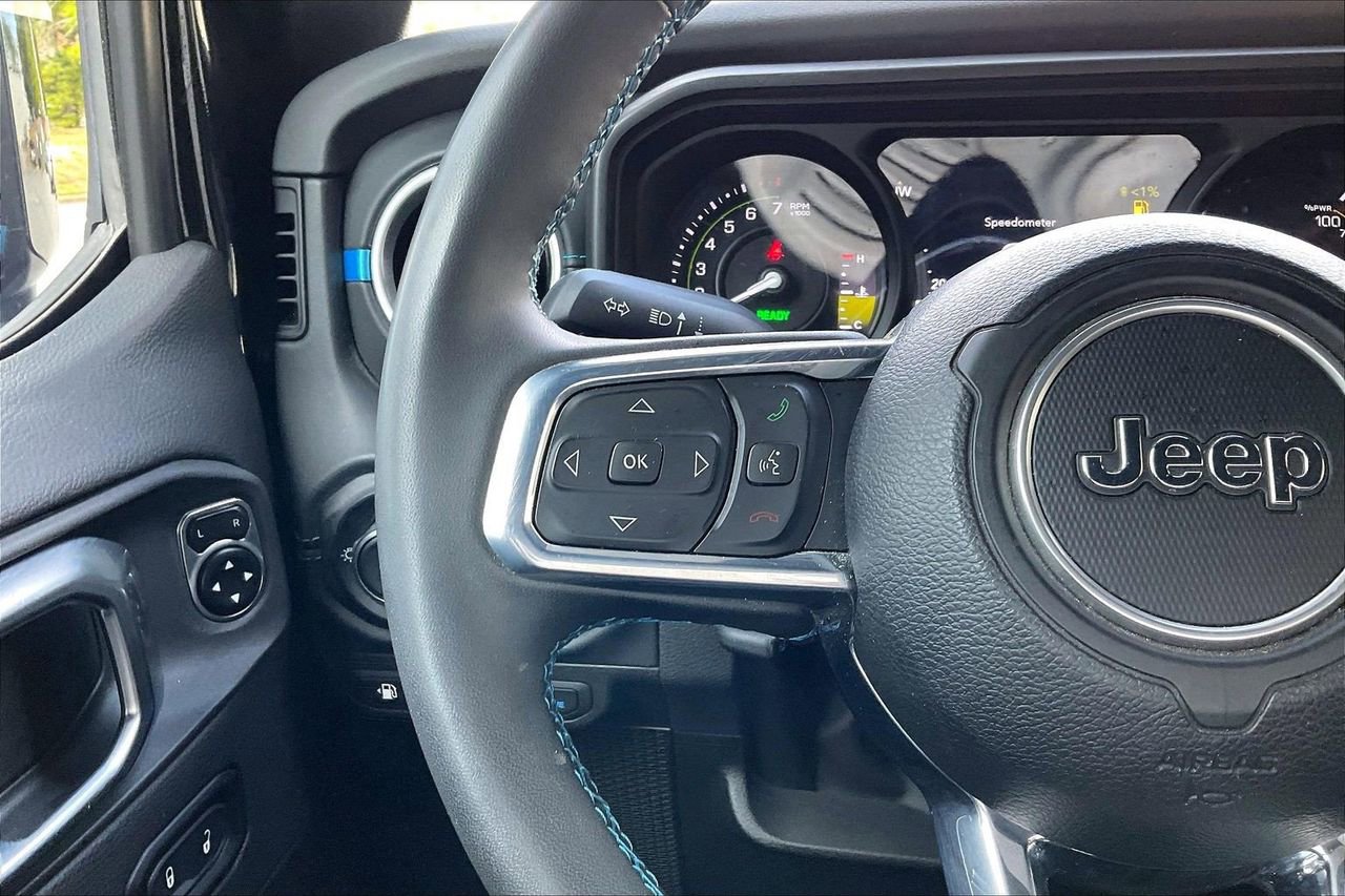 Used 2024 Jeep Wrangler High Altitude image 30