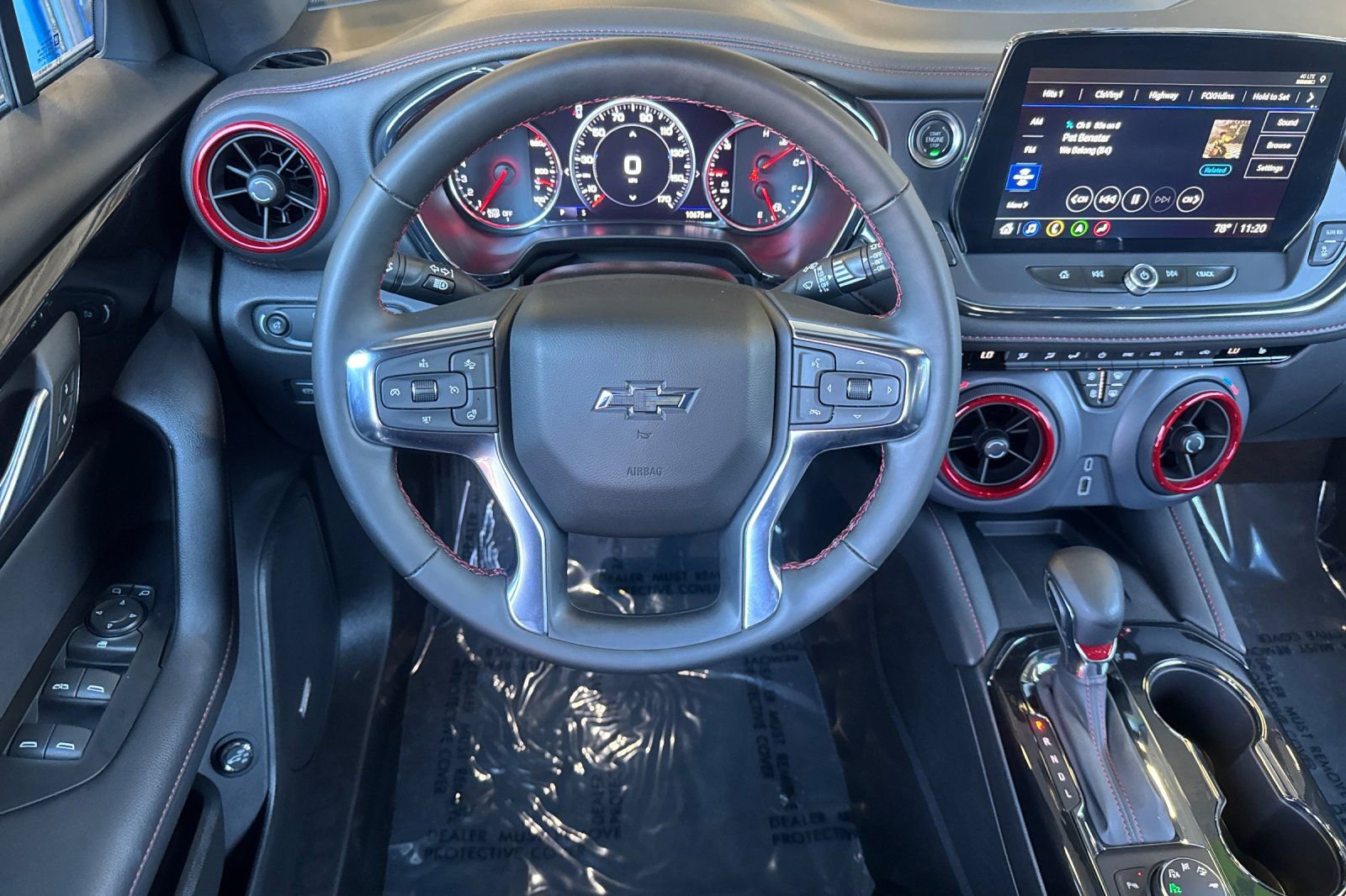 Used 2025 Chevrolet Blazer RS AWD/4WD image 17