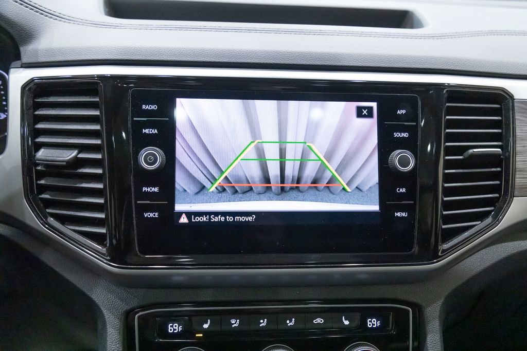 Used 2023 Volkswagen Atlas Cross Sport SE w/ Panoramic Sunroof Package image 24