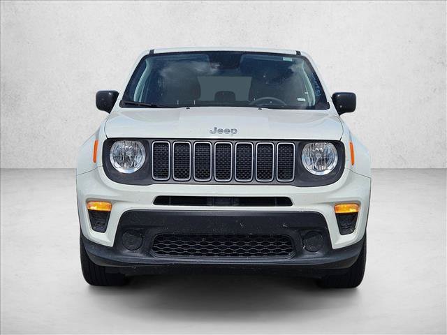 Used 2023 Jeep Renegade Latitude AWD/4WD video 2