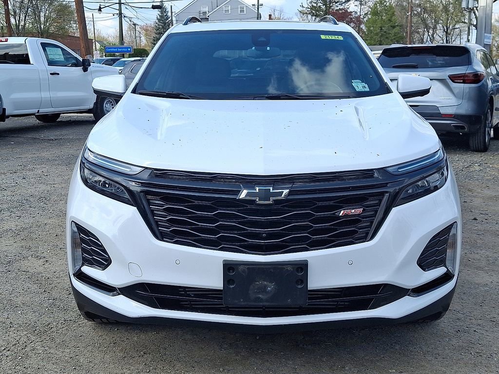 Used 2024 Chevrolet Equinox RS w/ RS Leather Package image 2