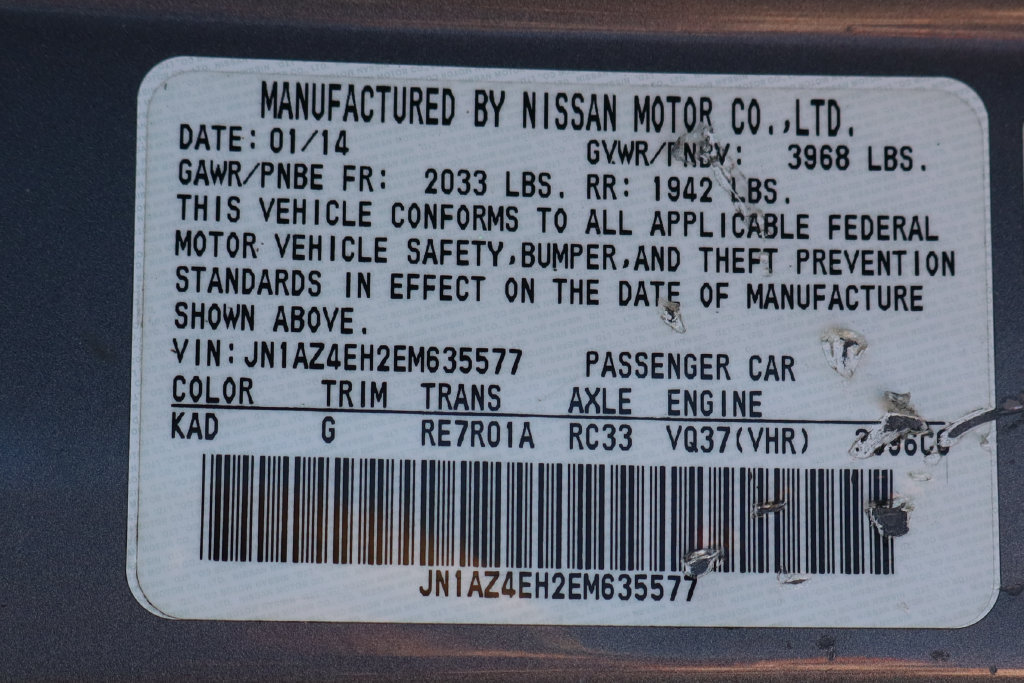 Used 2014 Nissan 370Z Coupe RWD image 39