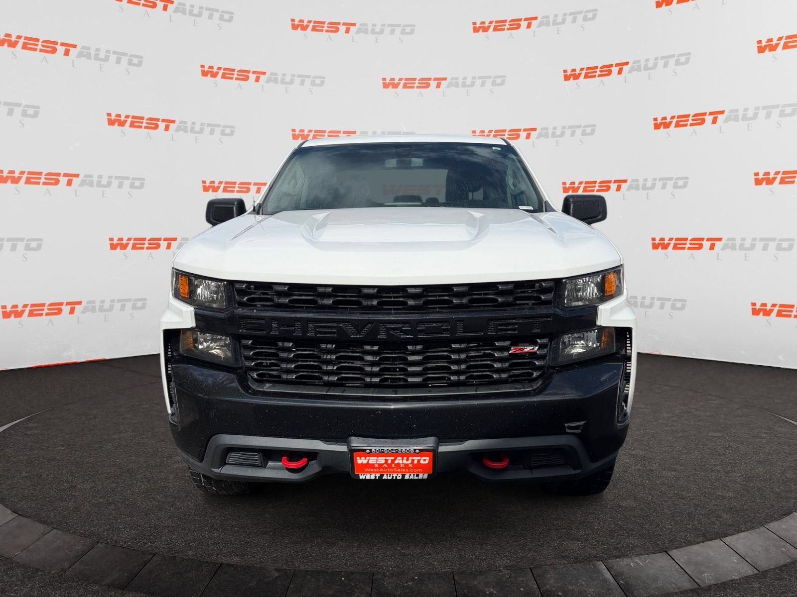 Used 2020 Chevrolet Silverado 1500 Custom Trail Boss w/ Custom Convenience Package AWD/4WD image 8