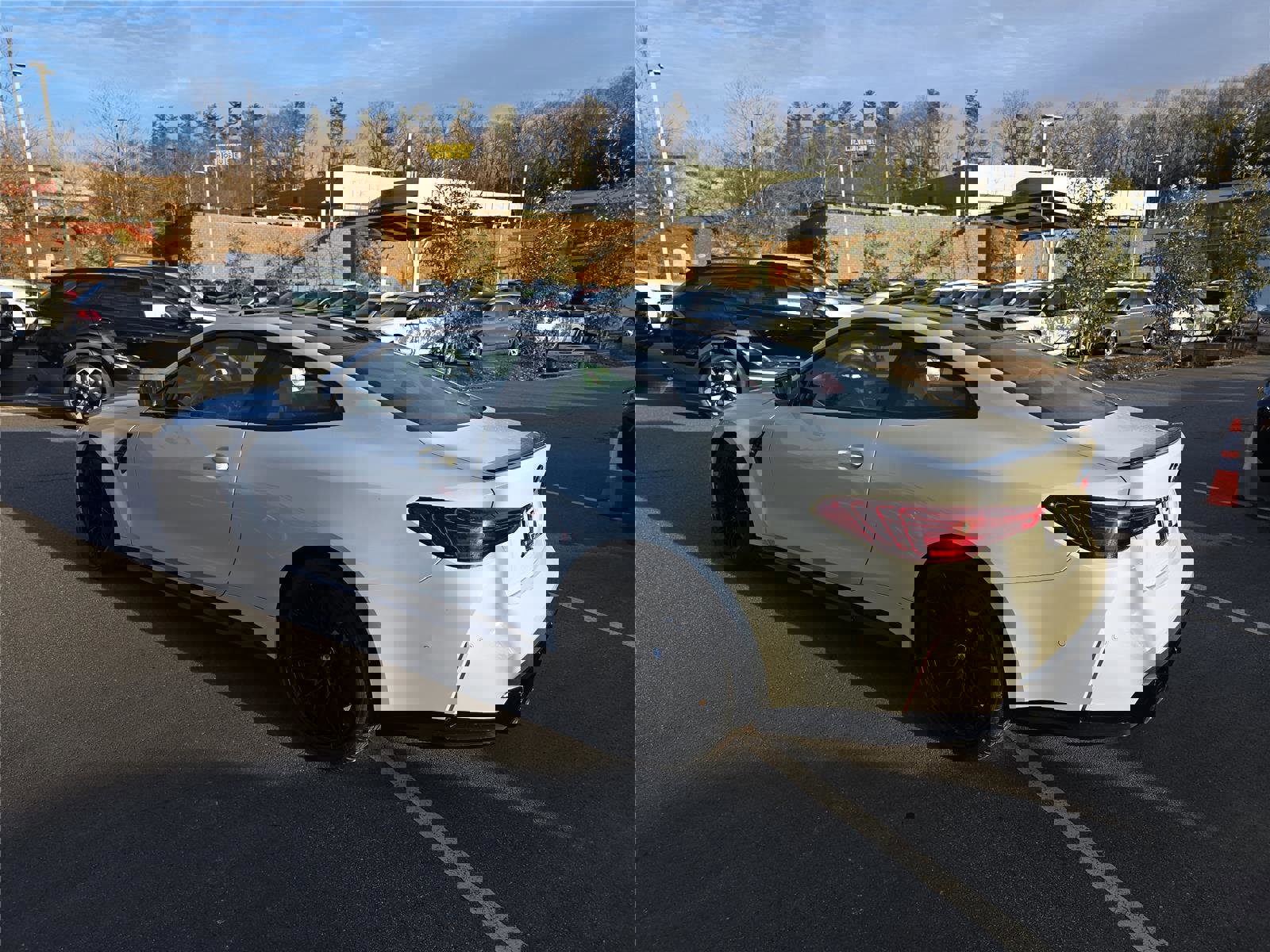 Used 2025 BMW M4 Coupe w/ Executive Package image 4