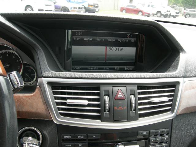 Used 2013 Mercedes-Benz E 350 Sedan image 12