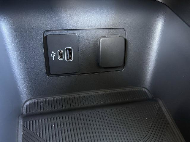 New 2026 Ford Explorer Active RWD image 47