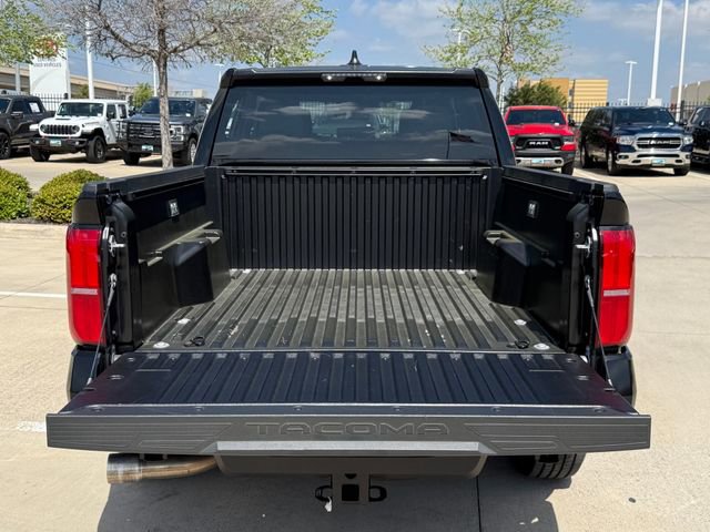Used 2025 Toyota Tacoma SR5 image 31
