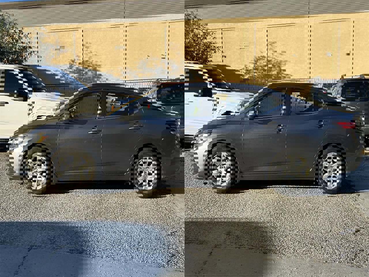 Certified 2020 Nissan Sentra S image 3
