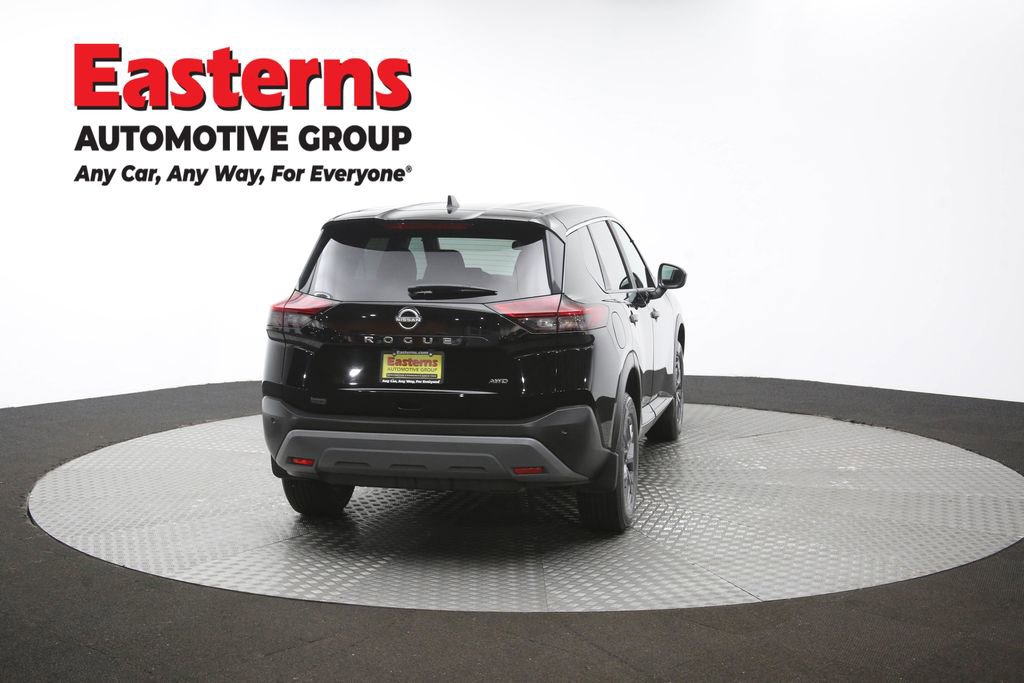 Used 2023 Nissan Rogue S AWD/4WD image 39