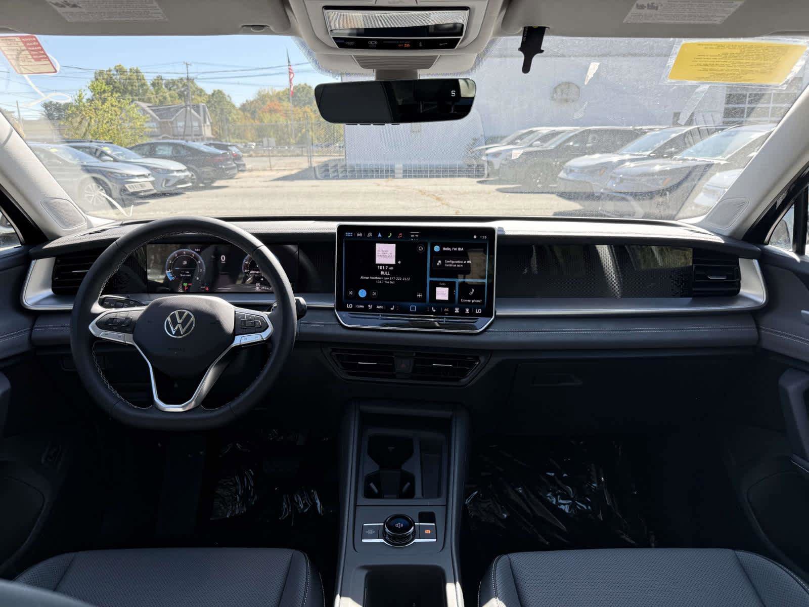 New 2026 Volkswagen Tiguan SE AWD/4WD image 20