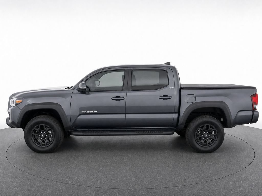 Used 2022 Toyota Tacoma SR5 w/ Technology Package RWD image 32