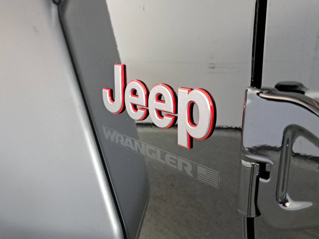 New 2026 Jeep Wrangler Unlimited Rubicon w/ Steel Bumper Group AWD/4WD image 7