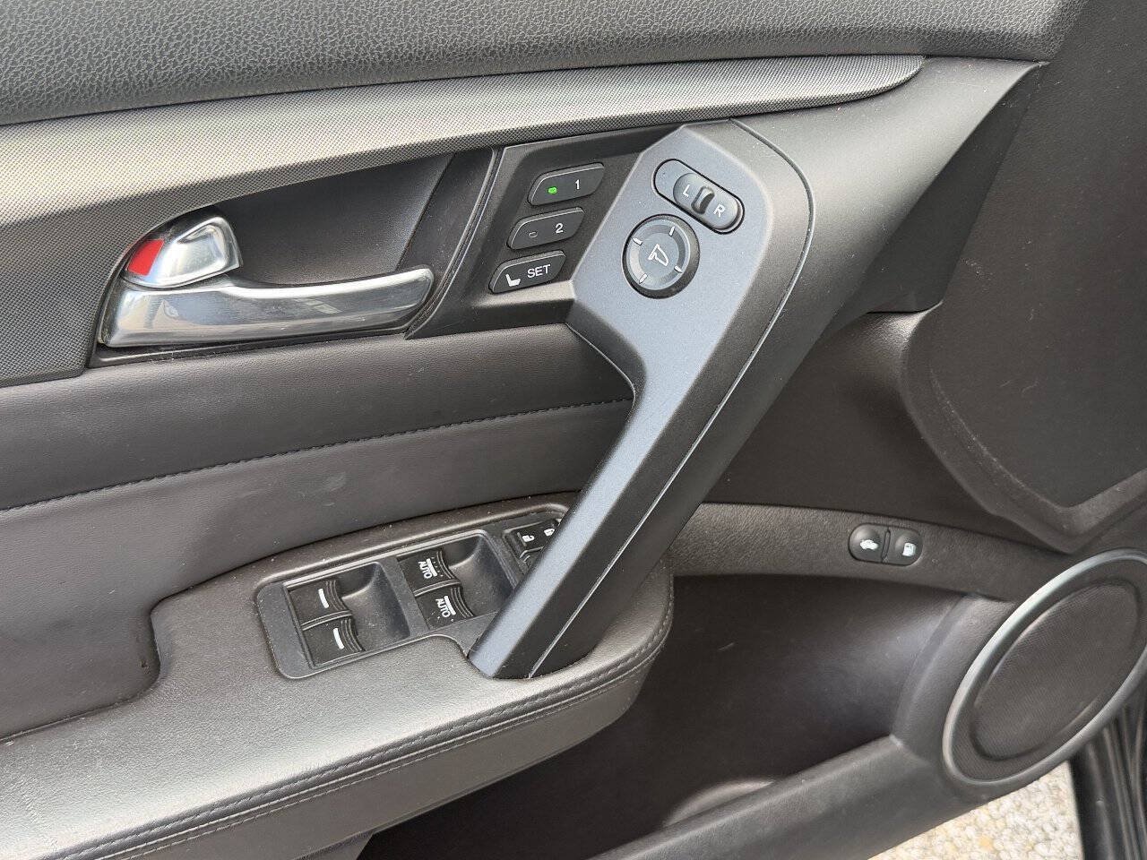 Used 2012 Acura TL w/ Technology Package FWD image 11