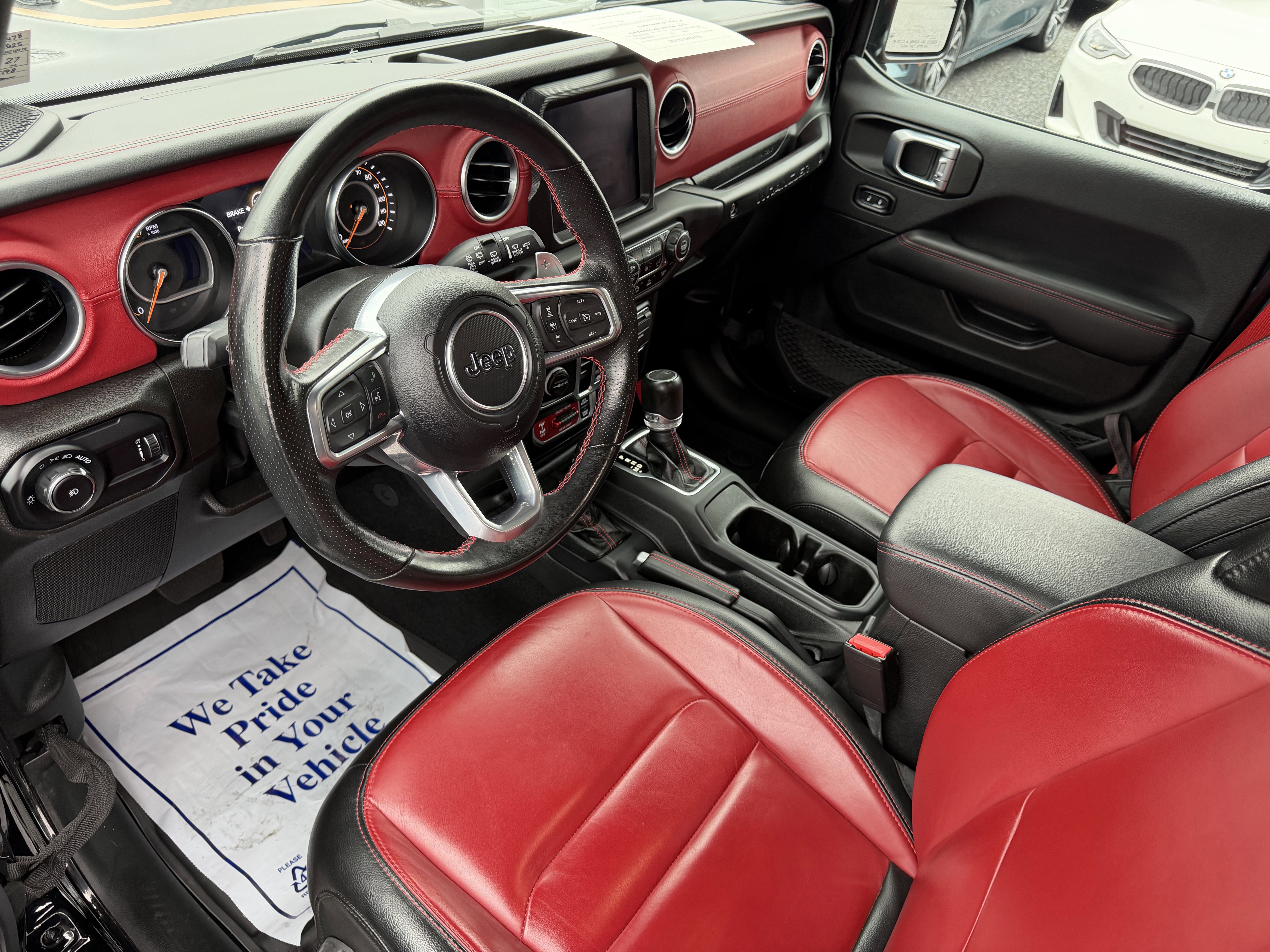 Used 2023 Jeep Wrangler Unlimited Rubicon 392 image 11