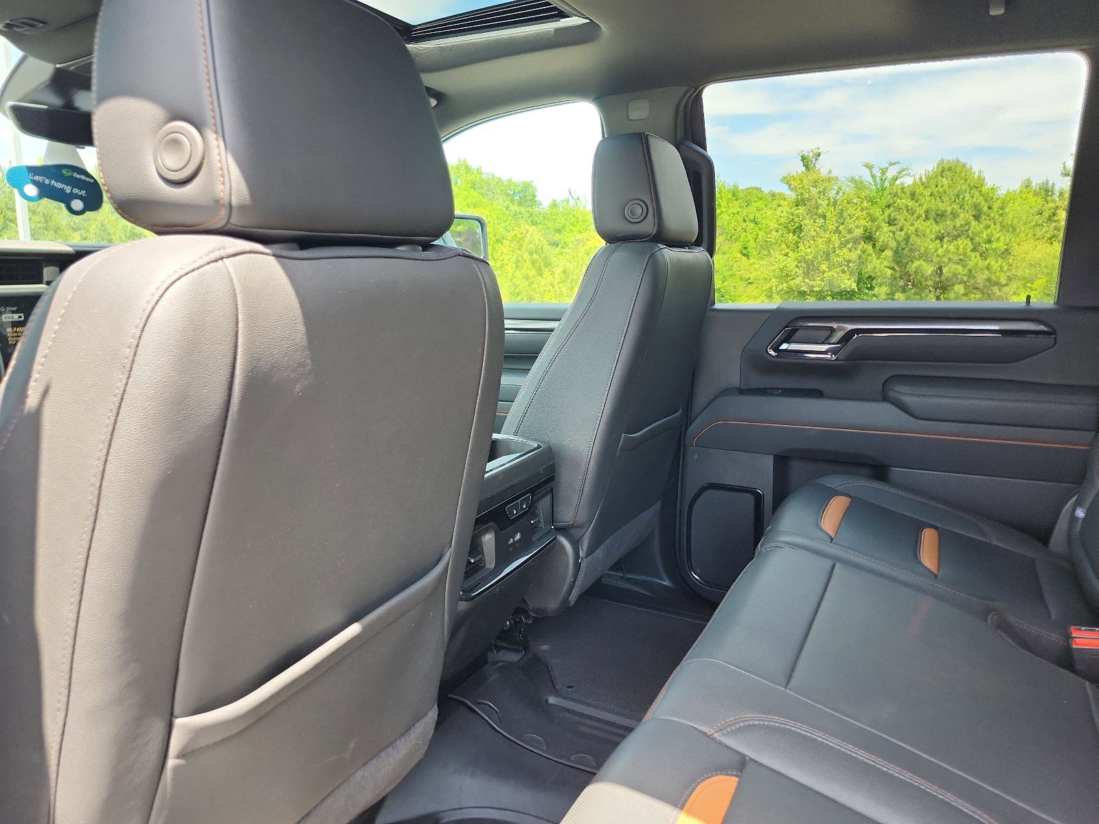 Certified 2025 GMC Sierra 2500 AT4 w/ AT4 Premium Plus Package AWD/4WD image 15