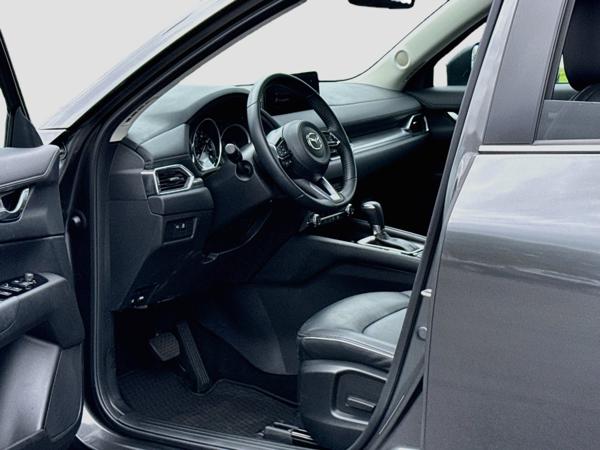 Certified 2025 MAZDA CX-5 AWD 2.5 S w/ Select Package image 11