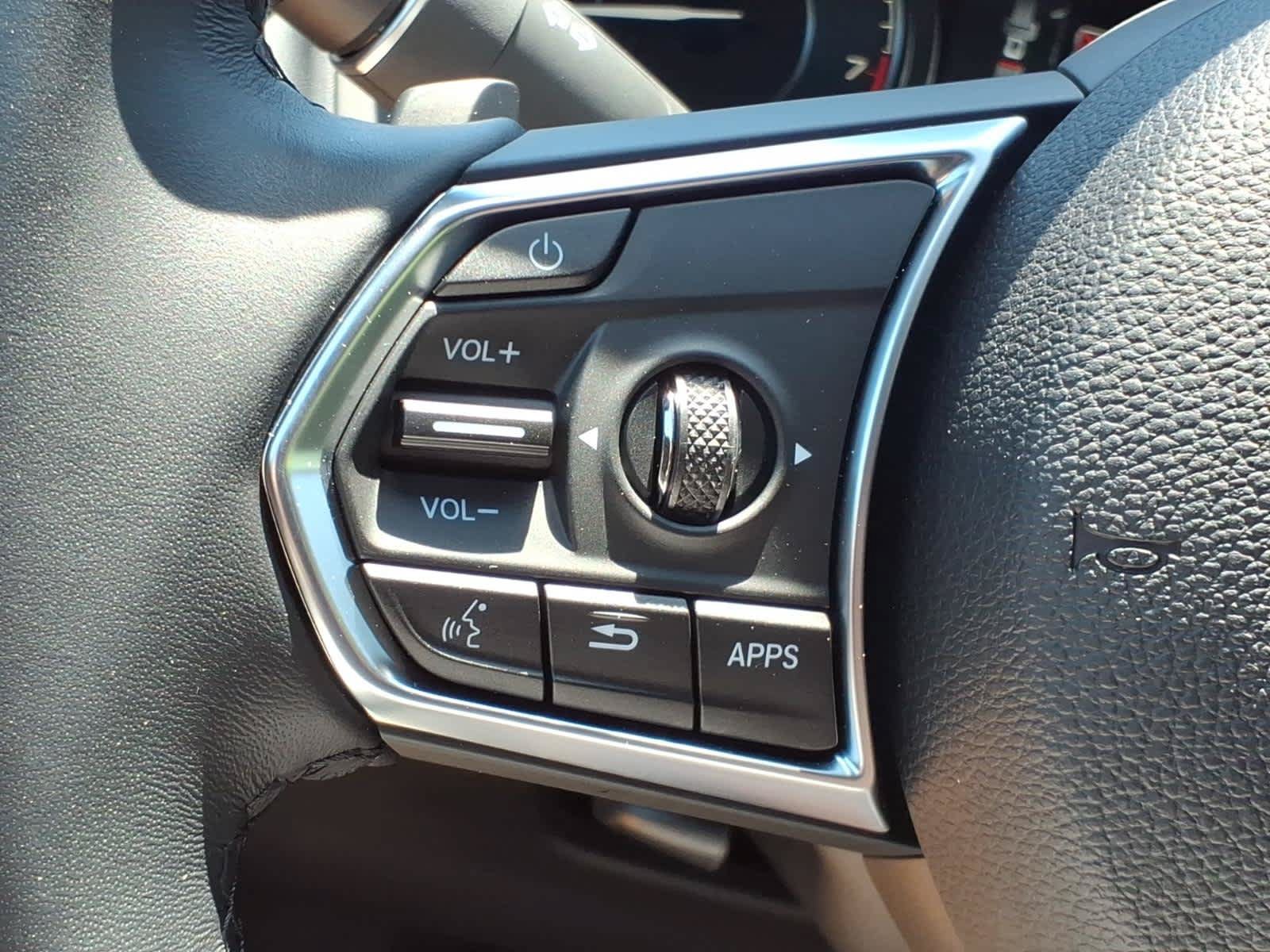 Certified 2025 Acura RDX SH-AWD image 17