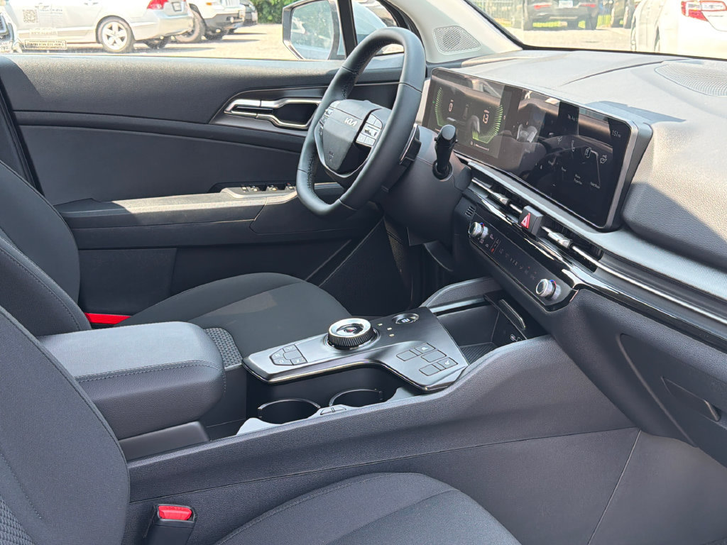 New 2027 Kia Sportage S FWD image 12