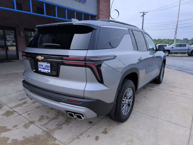 Used 2024 Chevrolet Traverse LT w/ LPO, Floor Liner Package AWD/4WD image 8