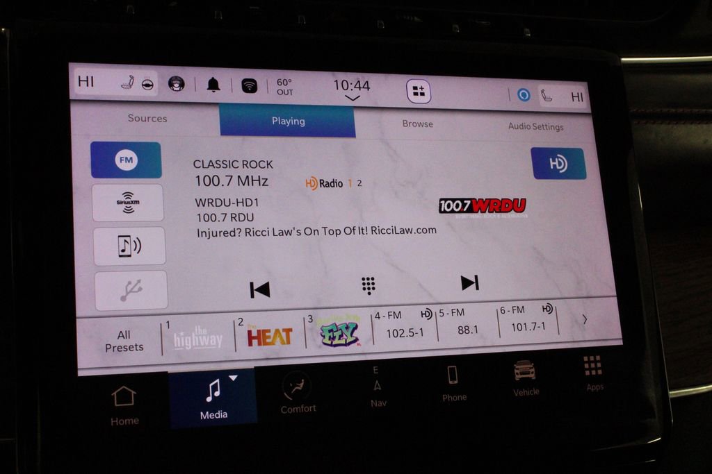 Used 2021 Jeep Grand Cherokee L Summit w/ Advanced Protech Group IV image 38