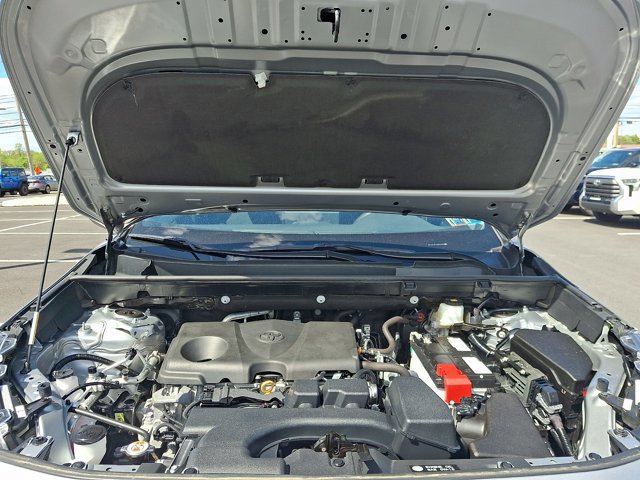 Certified 2025 Toyota RAV4 XLE AWD/4WD image 27