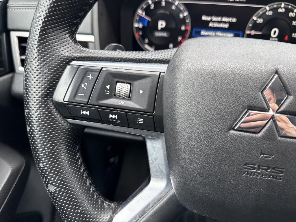 Used 2022 Mitsubishi Outlander SE FWD image 15