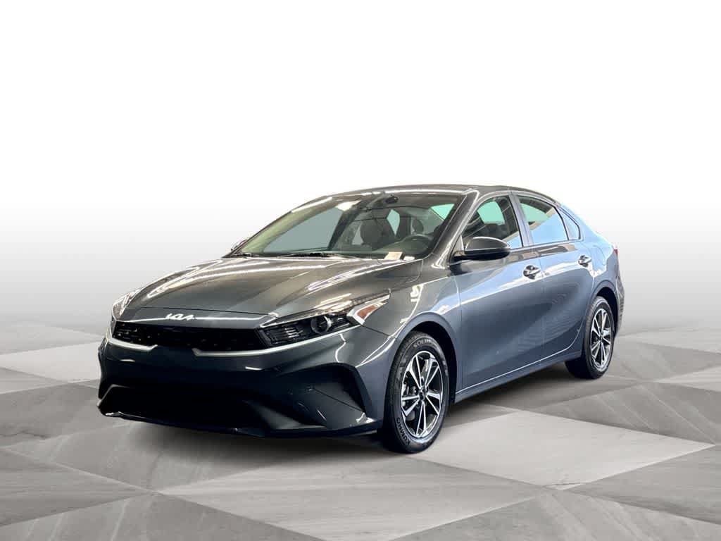 Certified 2024 Kia Forte LXS FWD image 4