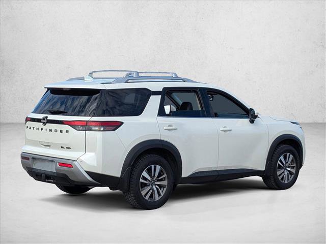 Used 2022 Nissan Pathfinder SL w/ Lighting Package (N92) image 5