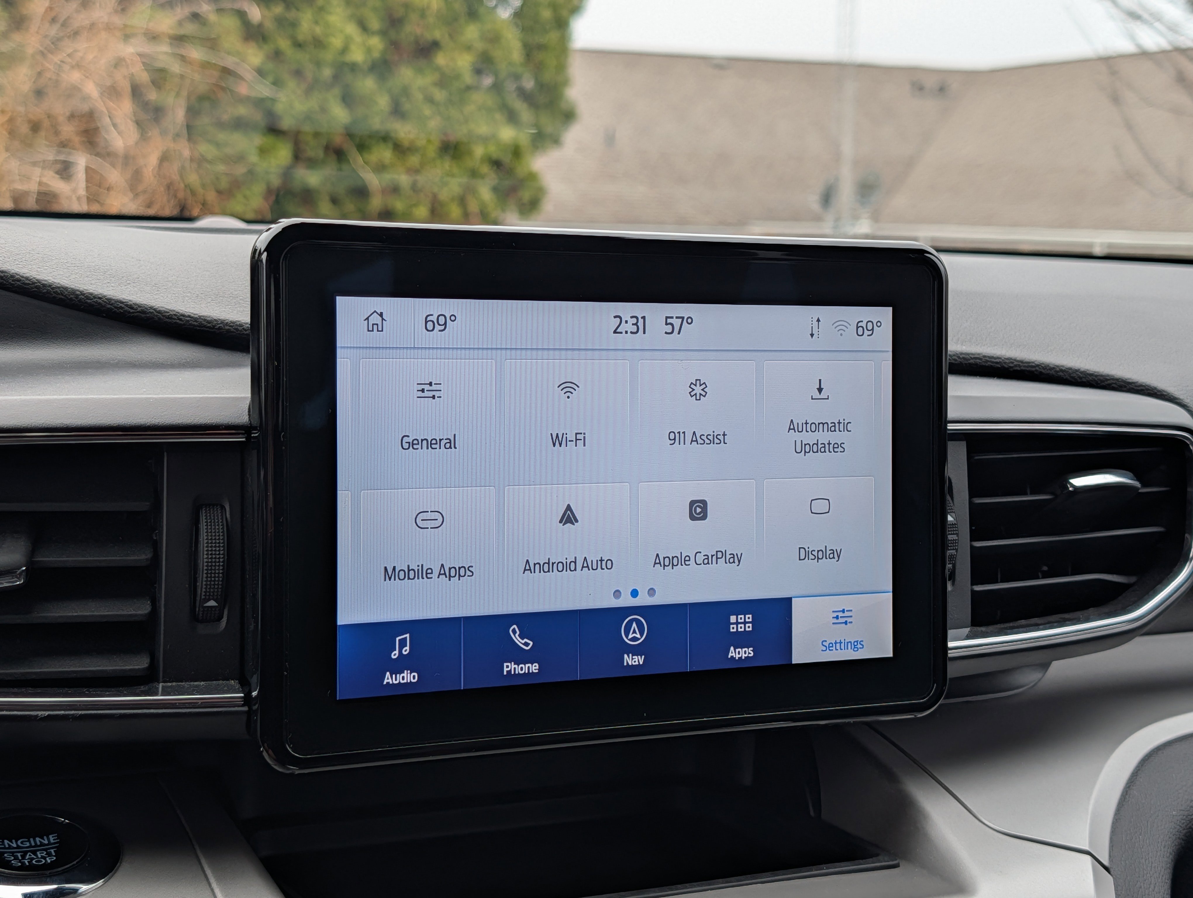 Used 2023 Ford Explorer XLT w/ Equipment Group 202A image 22