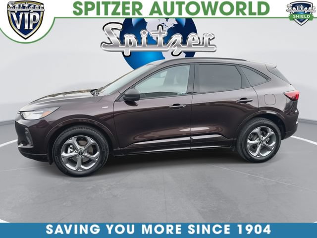 Used 2023 Ford Escape ST-Line w/ Tech Pack #1 AWD/4WD image 6