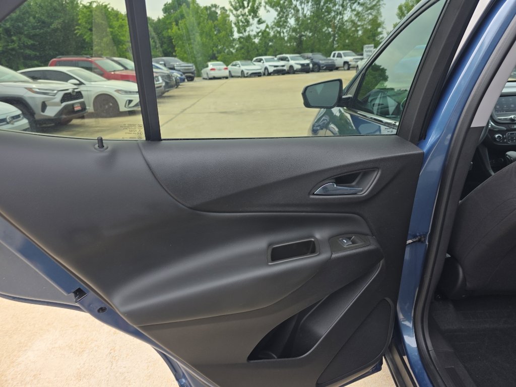 Used 2024 Chevrolet Equinox LT w/ LPO, Floor Liner Package FWD image 14