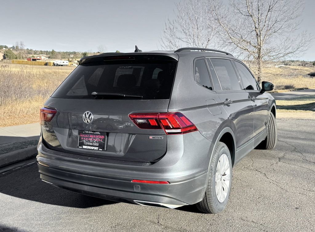 Used 2020 Volkswagen Tiguan S image 6