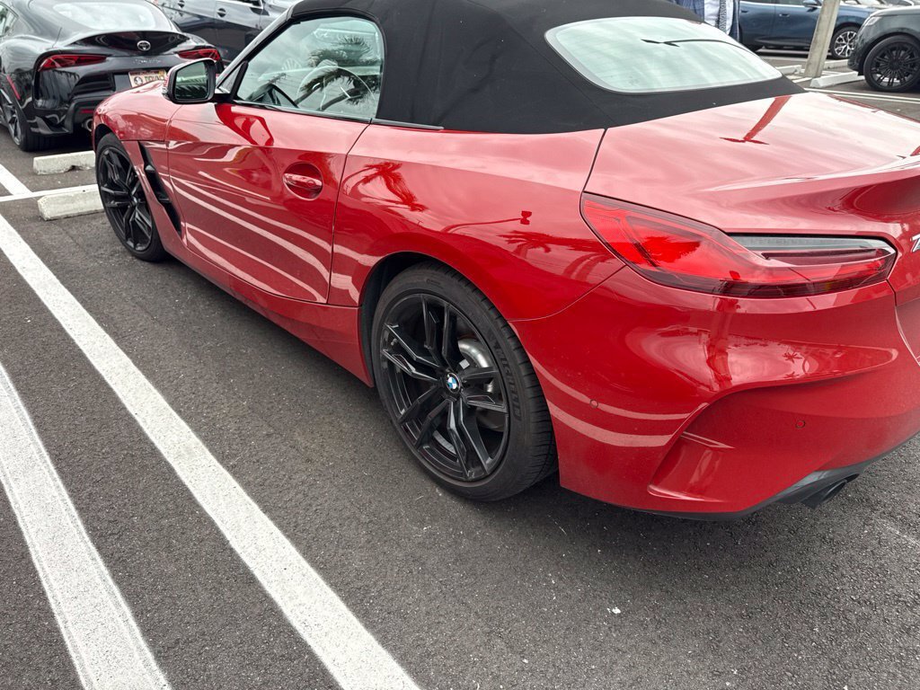 Used 2019 BMW Z4 sDrive30i w/ M Sport Package RWD image 9