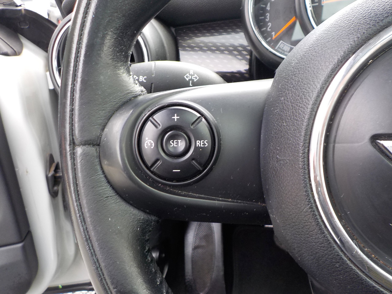 Used 2015 MINI Cooper S image 14