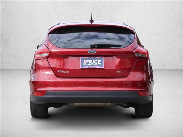 Used 2017 Ford Focus SEL w/ Winter Package FWD image 6