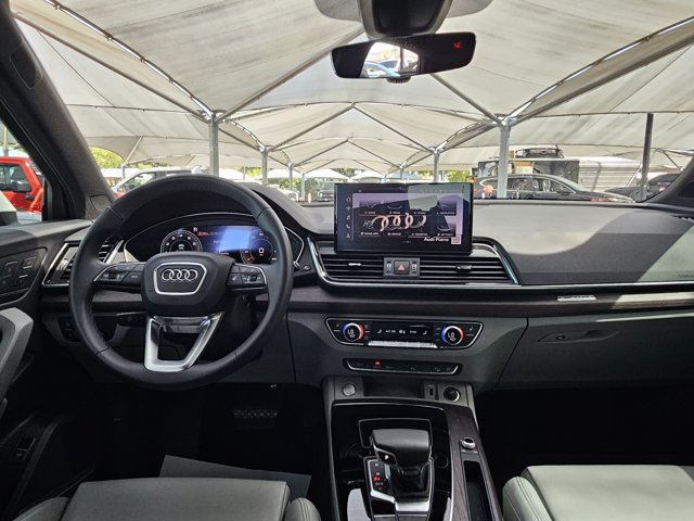 Certified 2023 Audi Q5 2.0T Premium Plus w/ Premium Plus Package AWD/4WD image 17
