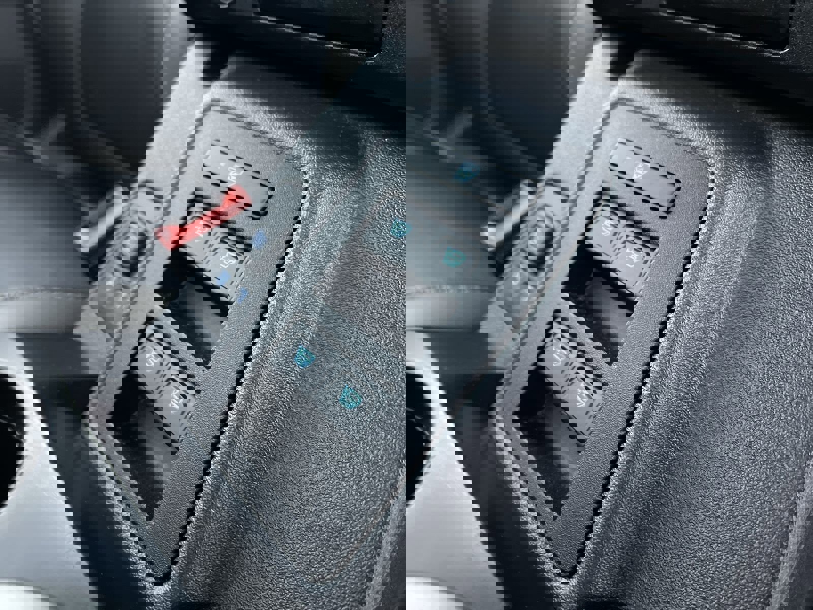 Used 2025 Ford Bronco Outer Banks w/ Sasquatch Package image 14