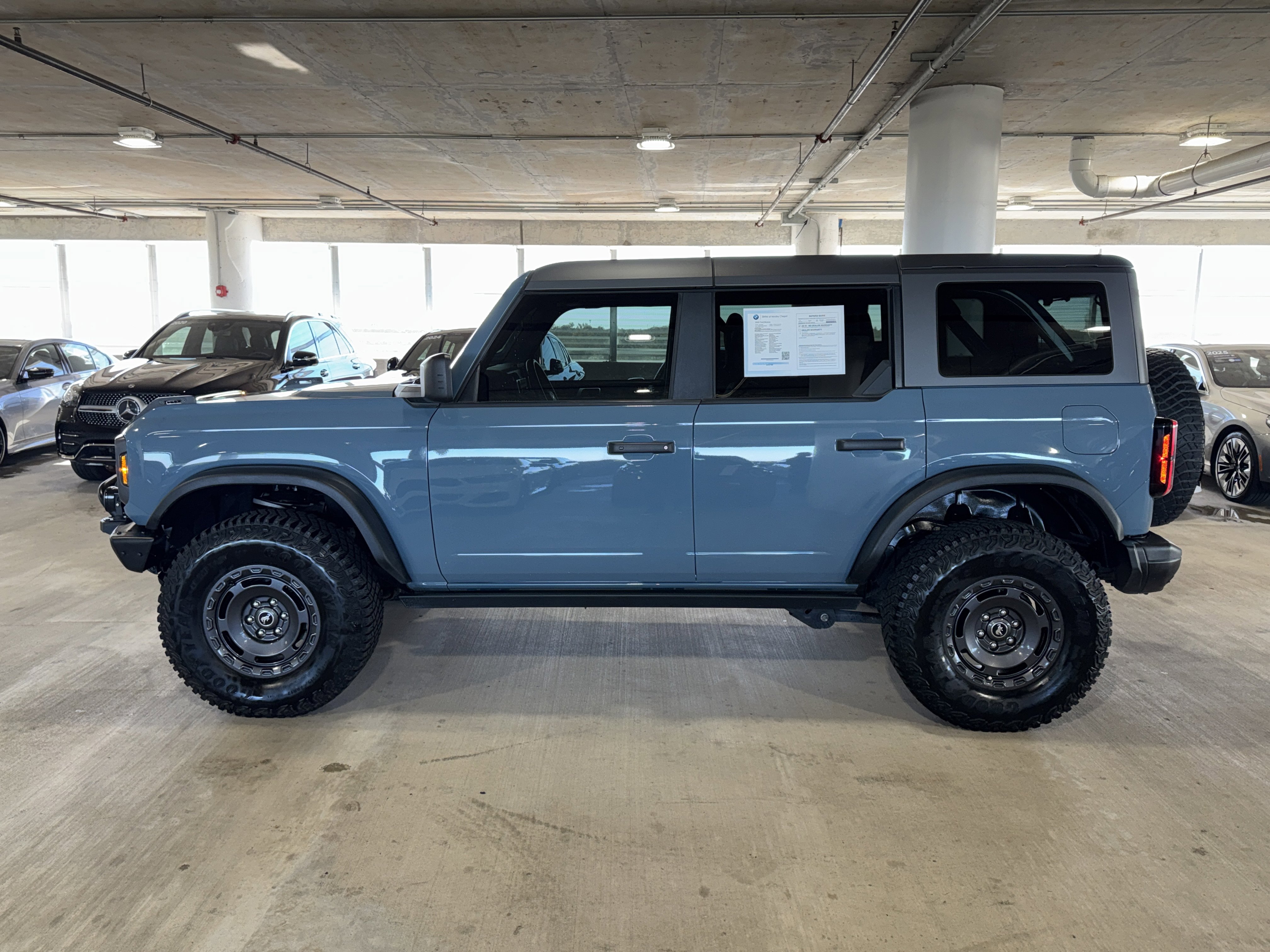 Used 2022 Ford Bronco Everglades image 5