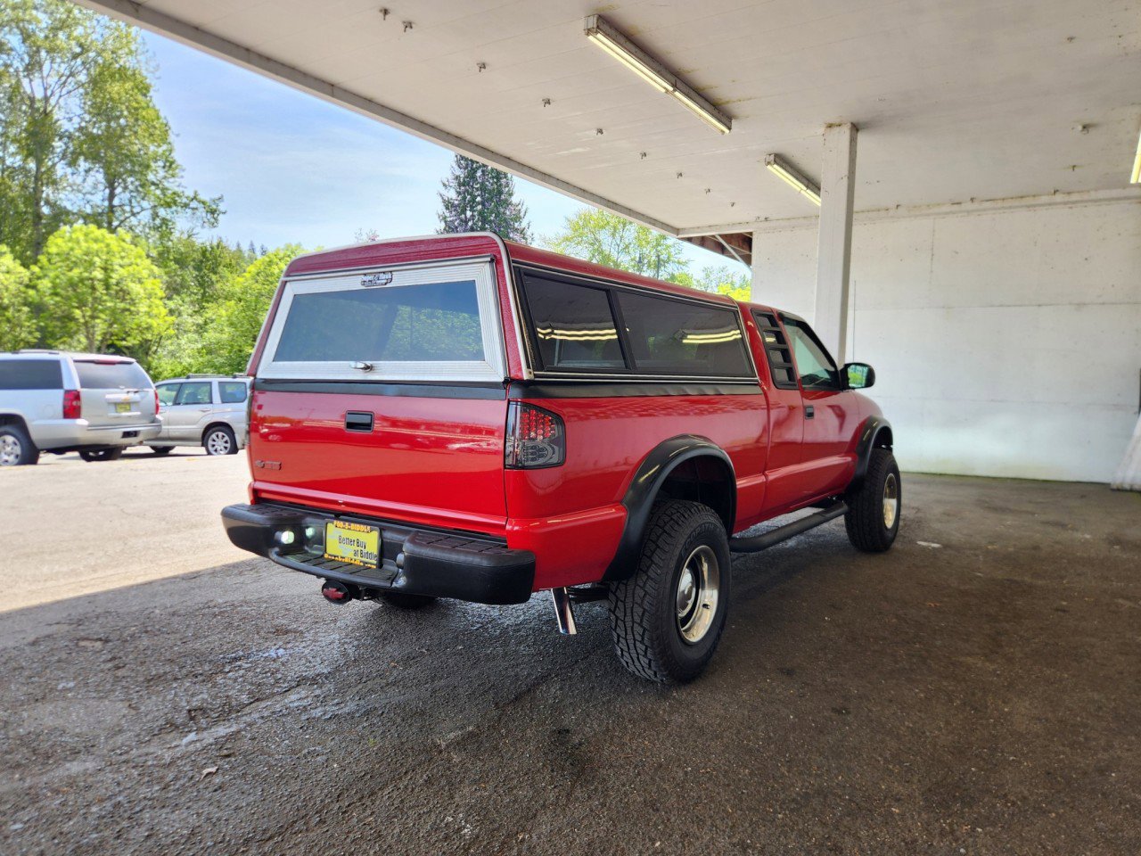 Used 2003 Chevrolet S10 Pickup LS w/ LS Preferred Equipment Group AWD/4WD image 3