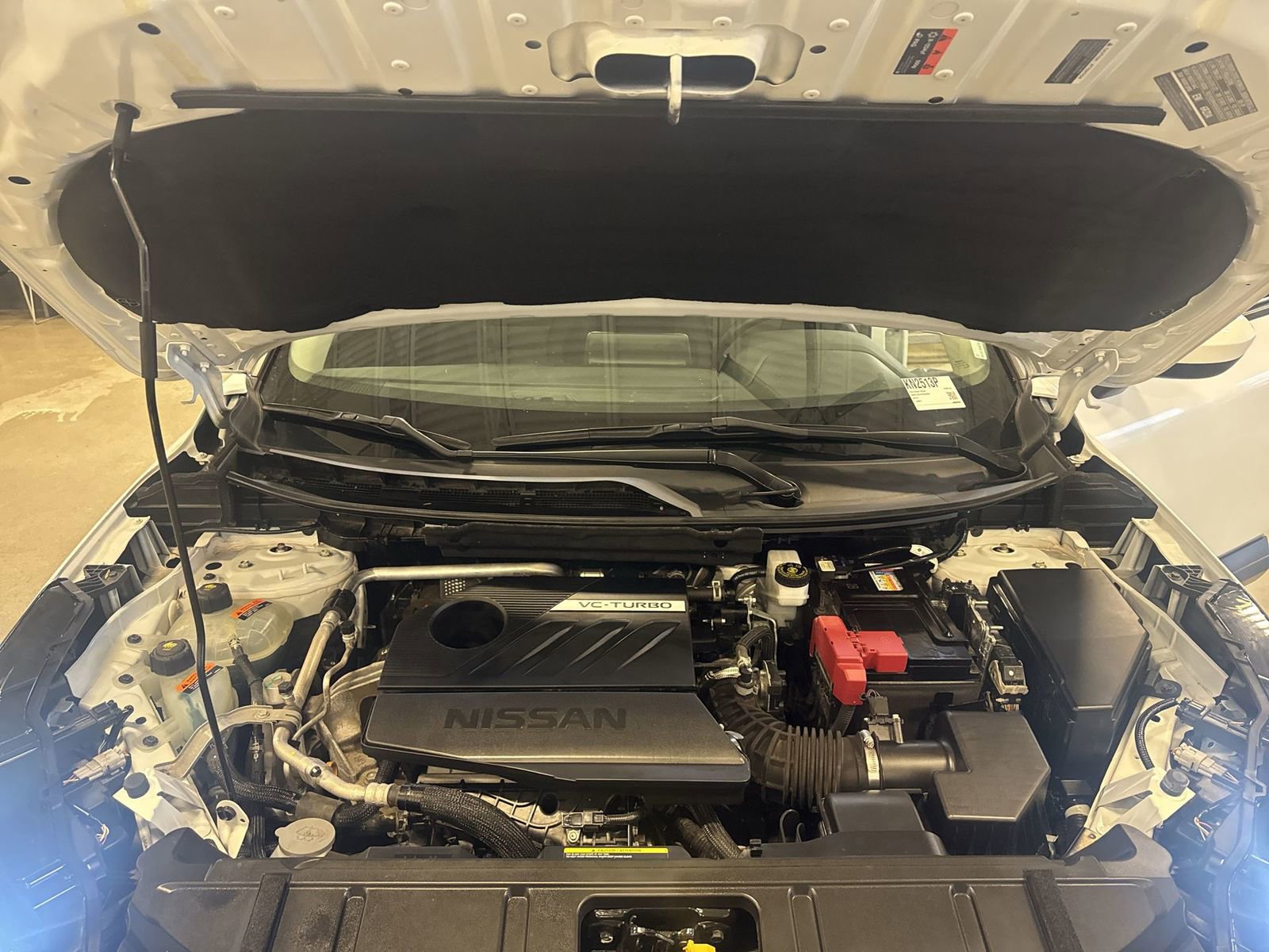 Used 2024 Nissan Rogue SV image 38