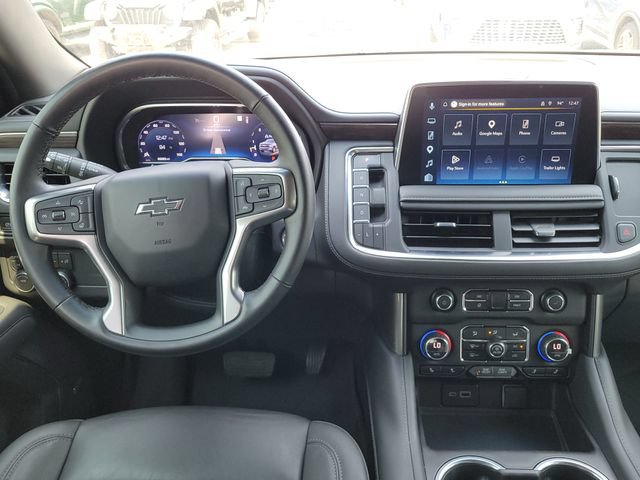 Used 2023 Chevrolet Tahoe Z71 w/ Luxury Package AWD/4WD image 11