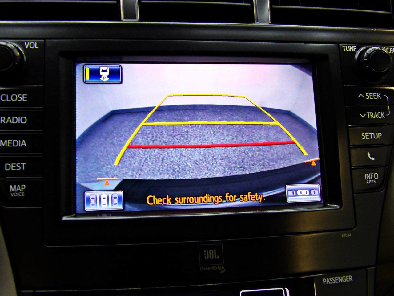 Used 2013 Toyota Prius V Five FWD image 16