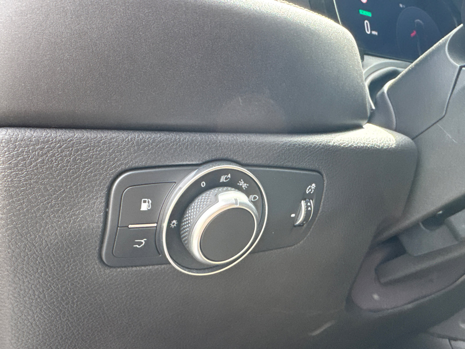 Used 2024 Alfa Romeo Tonale Veloce image 37