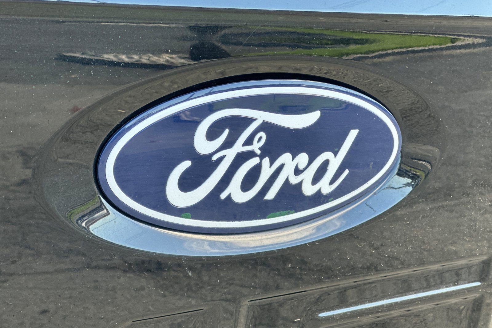 Used 2024 Ford F150 XLT w/ Mobile Office Package AWD/4WD image 23