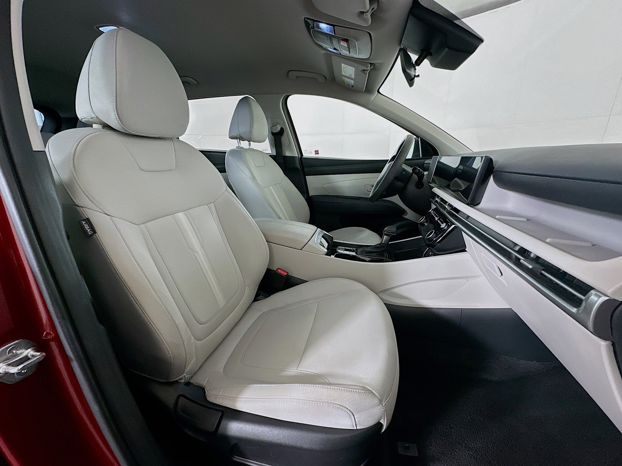 Used 2025 Hyundai Tucson SEL FWD image 30