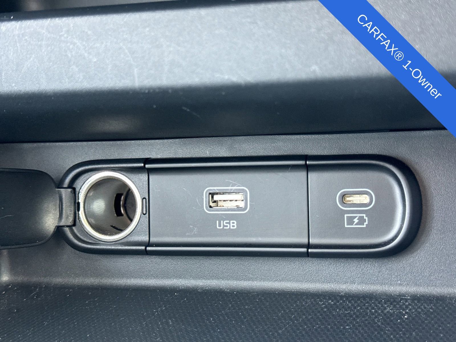 Used 2025 Kia Seltos S AWD/4WD image 31