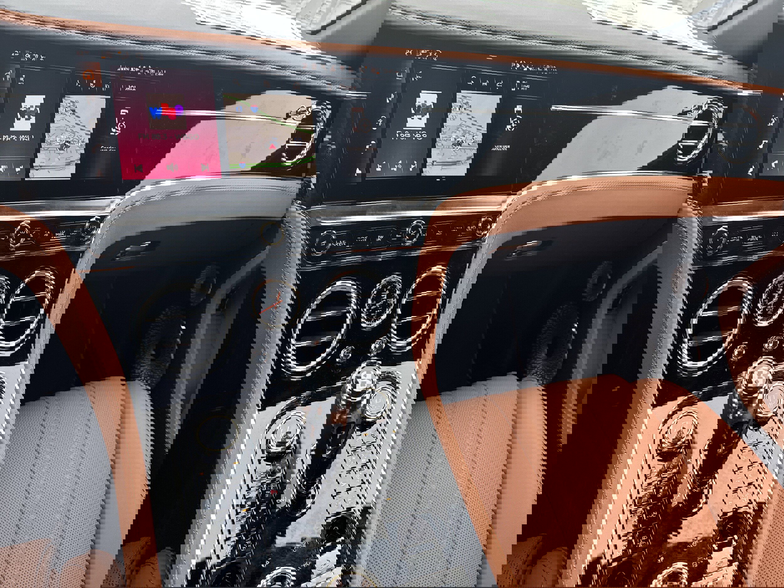 New 2026 Bentley Continental GTC image 24
