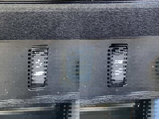 Used 2017 Toyota Tacoma TRD Sport w/ Tow Package (A/T) image 29