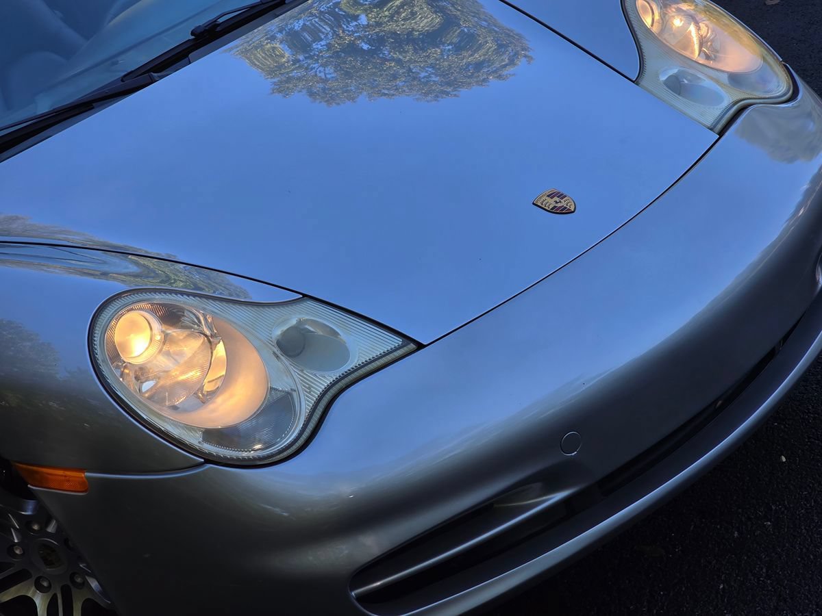 Used 2004 Porsche 911 Carrera 4S AWD/4WD image 31